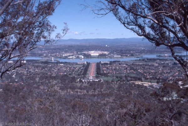 1986 - View from Mount Ainslie to Capital Hill