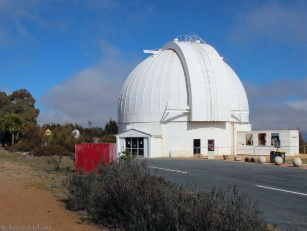 2016 - Mount Stromlo Observatory building