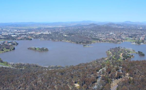 2016 - View of Canberra from Black Mountain Tower