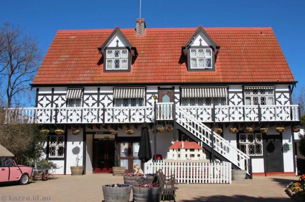 2016 - Cockington Green main building