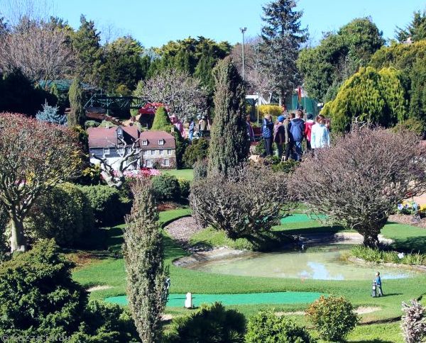 2016 - Cockington Green