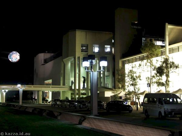 2016 - National Gallery of Australia by night