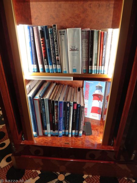 Books on the Titanic in the Queen Mary 2 library