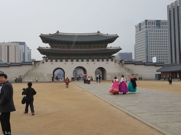 Looking towards Gwanghwamun Gate from Heungnyemun Gate
