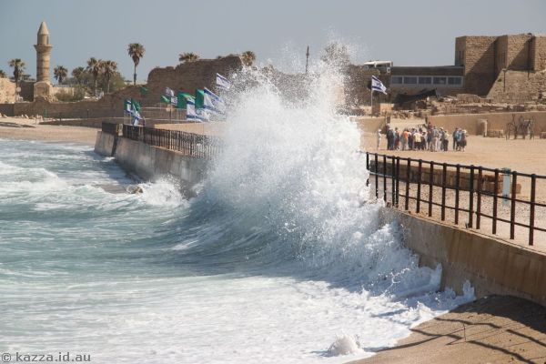 Waves crashing along the side of the Hippodrome