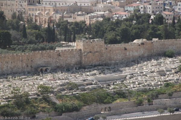 The Golden Gate on the eastern wall of Jerusalem