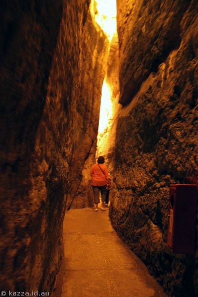 Western Wall tunnels