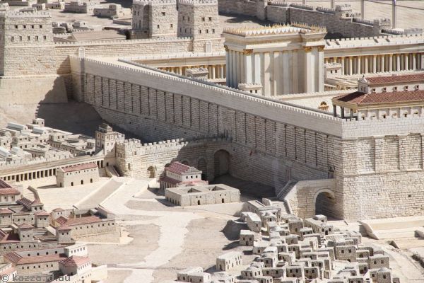 Western walls in the model of Jerusalem