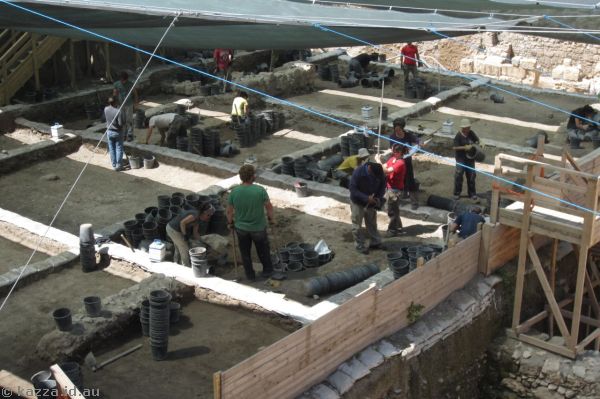 Archaelogical site just under the south wall of the Old City<br/>Photo by Mum