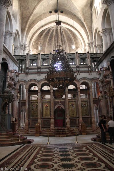 Inside the Church of the Holy Sepulchre