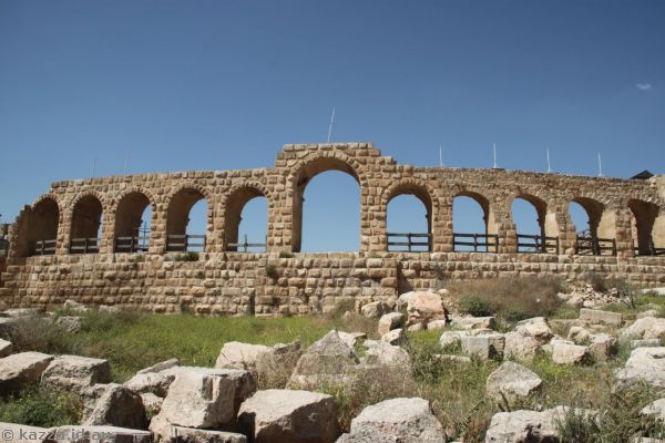 Arches at the southern end of the Hippodrome