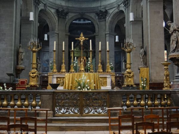 Altar in Saint-Sulpice