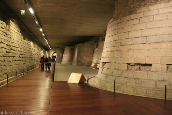 Le Louvre médieval - Medieval Louvre Castle