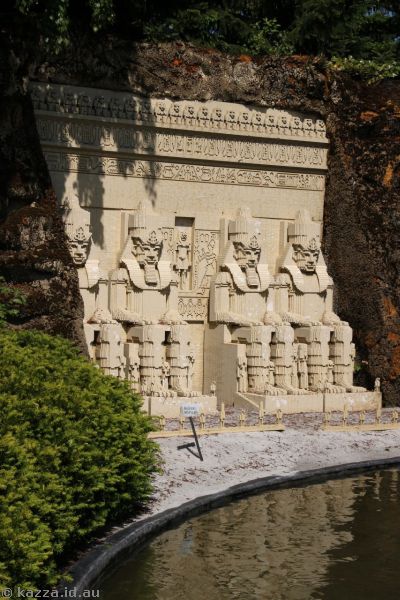 Lego Abu Simbel