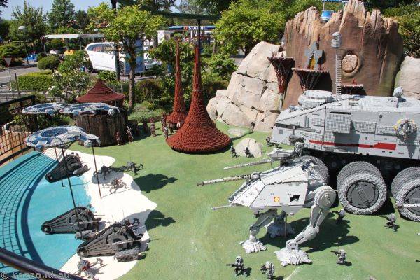 Kashyyk scene in Star Wars Miniland