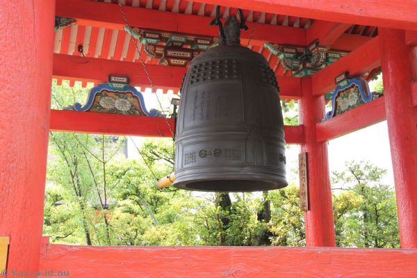 Bell at Kiyomizu-dera