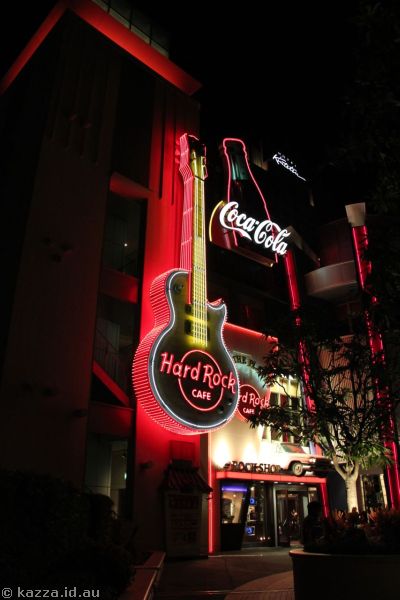 Hard Rock Café by night