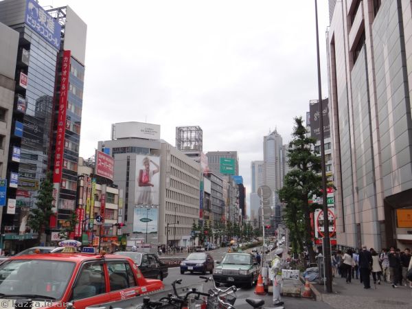 View down Koshu-Kaido Avenue to the Park Hyatt.  Doesn't look that far until you consider I had a broken suitcase
