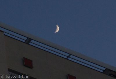The moon is totally upside down in the northern hemisphere!