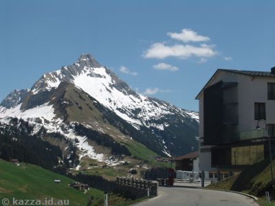 Biberkopf, coming into Warth