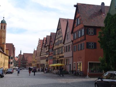 Dr. Martin-Luther-Straße