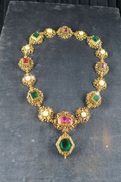 Prunkkette, 1575<br>Photo by Mum