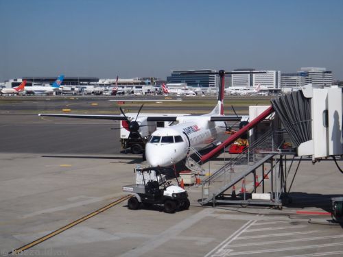 Our final plane home - Qantas Dash 8-400, VH-LQJ