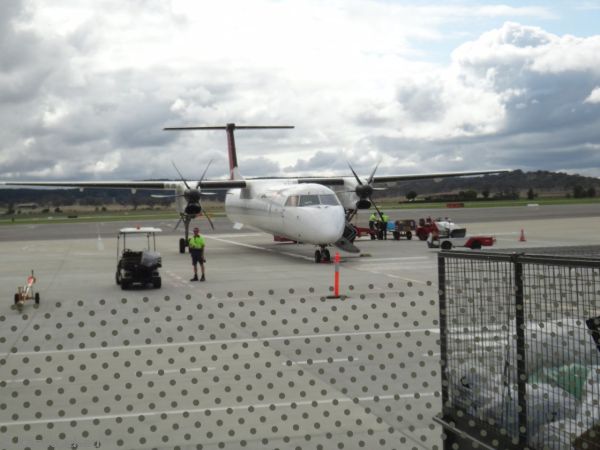 Qantas Dash 8 VH-QOC at Canberra Airport
