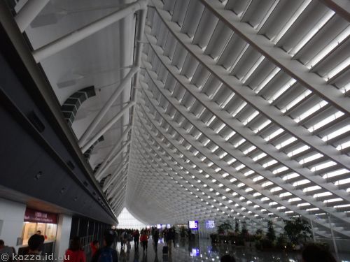 Arrivals hall, Taipei airport