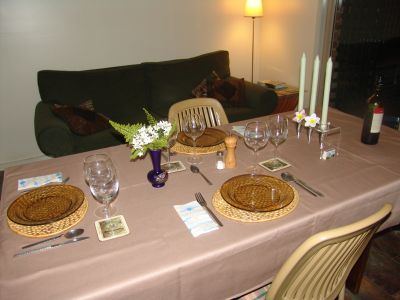 dinnerpartytable.jpg