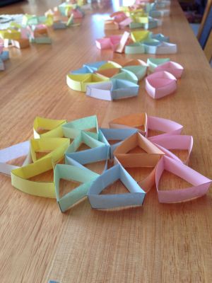 Four frequency icosahedron production line