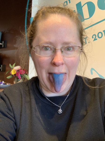 Blue tongue!