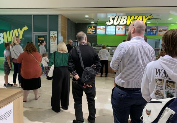 Fifteen minute subway wait