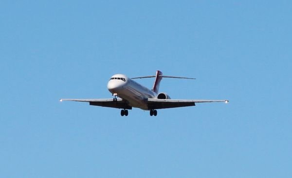 VH-NXJ approaching Canberra Airport