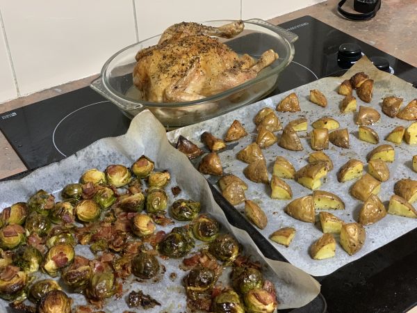Roast chicken and veggies