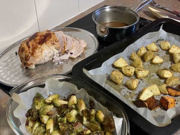 Roast turkey and veggies