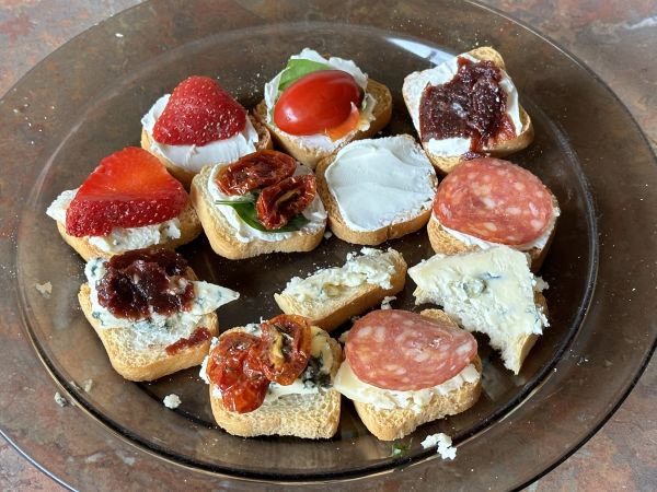 Antipasto toasties