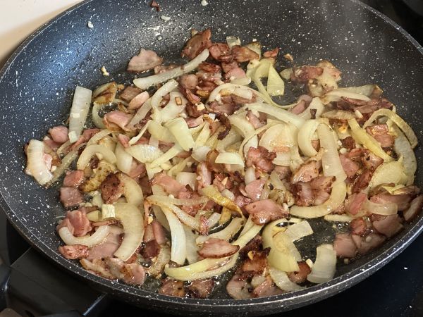 RecipeTin Eats - Cabbage and bacon
