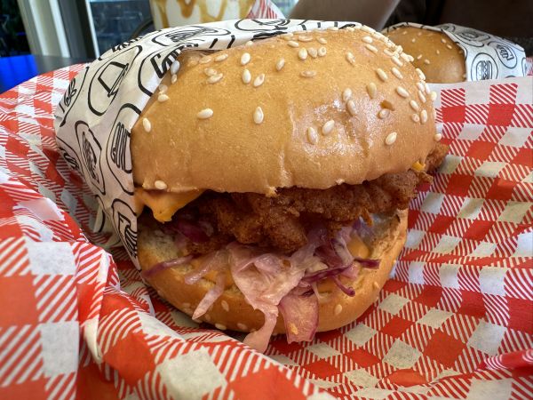 Pattysmiths BBQ Fried Chicken burger
