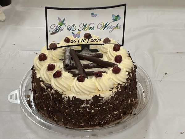 The other wedding cake