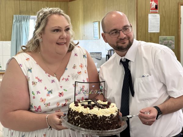 Sarah and Ben with their cake