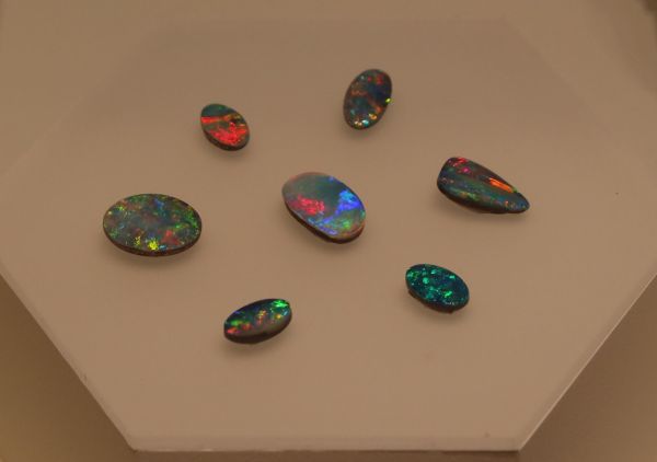 Boulder opal