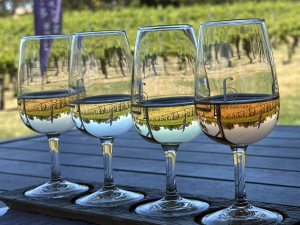 Four Winds white wine tasting flight