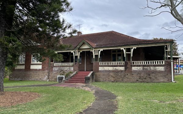 Hotham House, Kirrawee