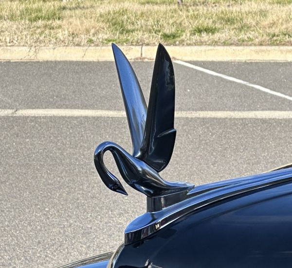 Packard Clipper hood ornament