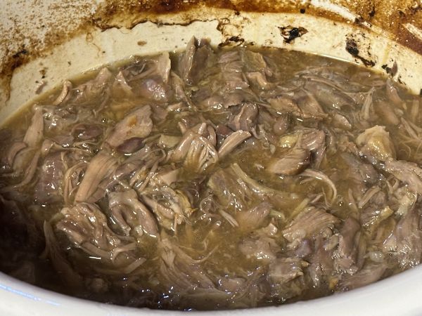 Slow cooker lamb shanks