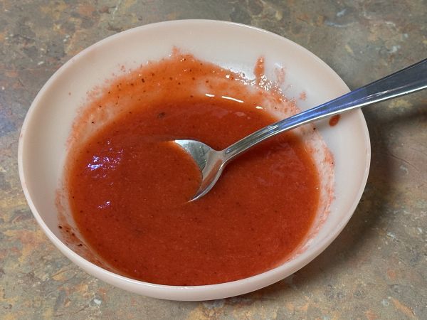 Strawberry sauce