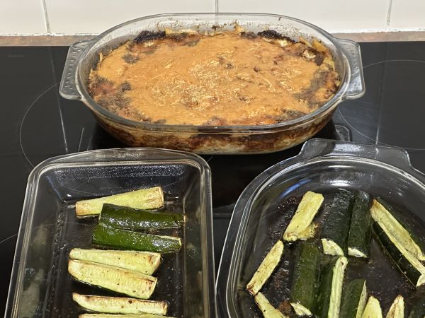 Cabbage bake and zucchinis