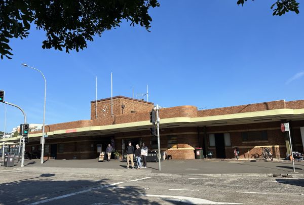 Cronulla station