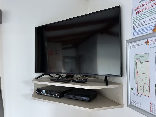 TV in our cabin at Reflections Burrinjuck